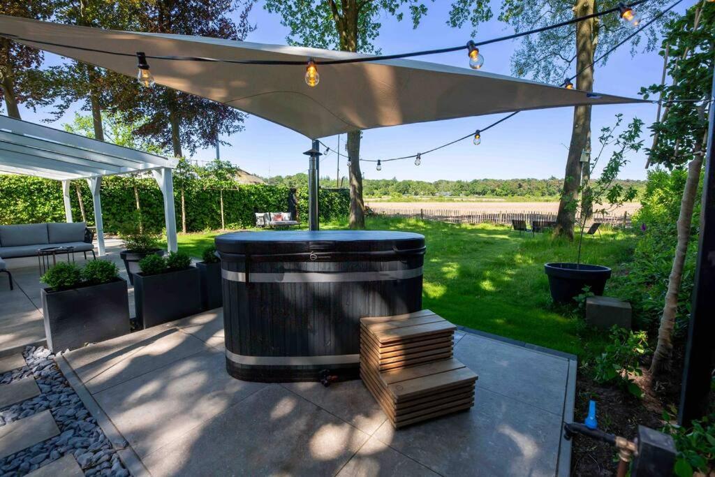 86, Bed & Outdoor Wellness - Sauna, Hottub, Icebath & Outdoor Shower Included! Oisterwijk Ngoại thất bức ảnh